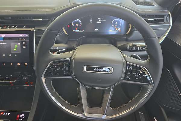 2023 Jeep Grand Cherokee Overland WL