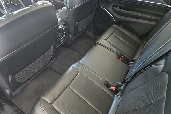 2023 Jeep Grand Cherokee Overland WL