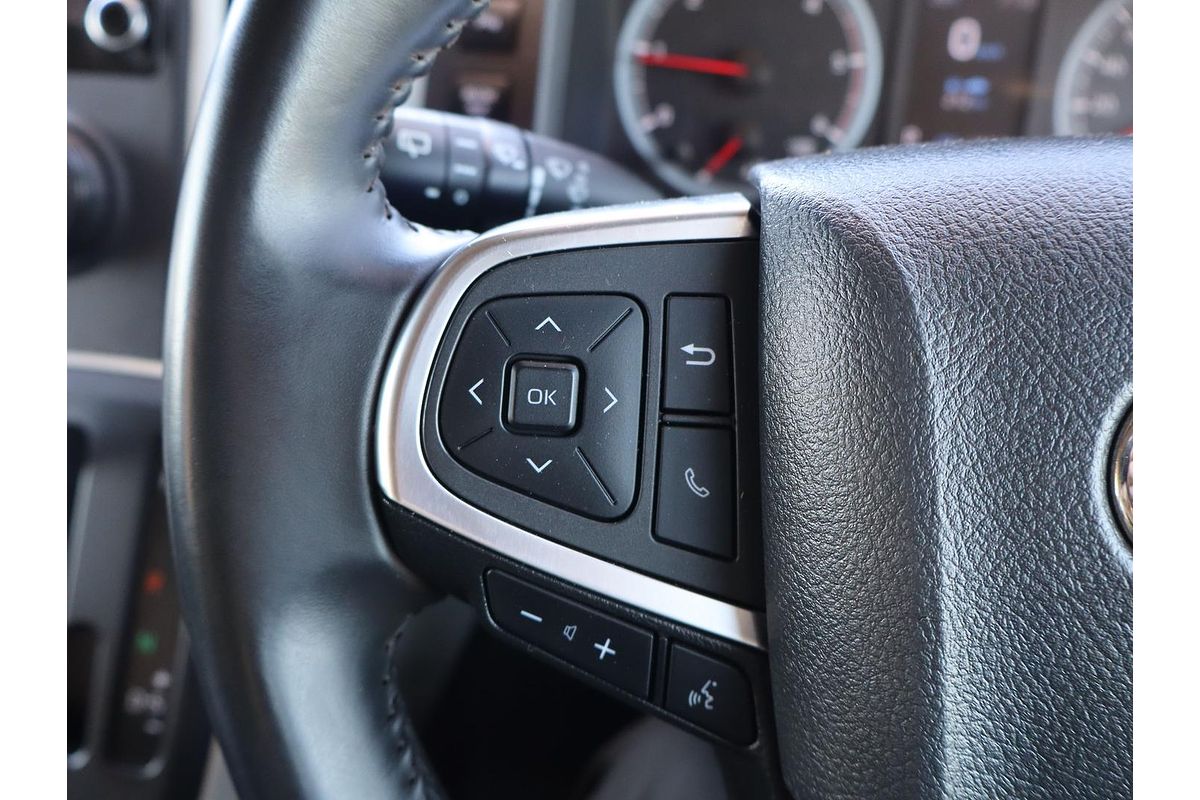 2021 Toyota Hiace Commuter GDH322R ELWB High Roof