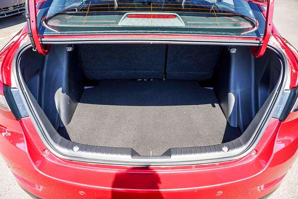 2018 Mazda 2 Maxx DL Series