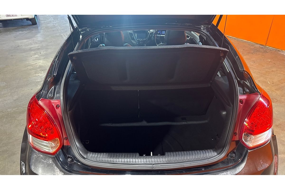 2014 Hyundai Veloster SR Turbo FS3