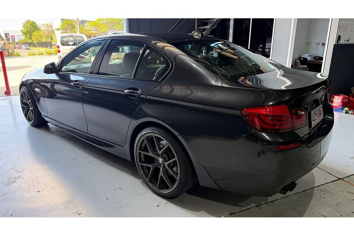 2011 BMW 5 Series 520d F10