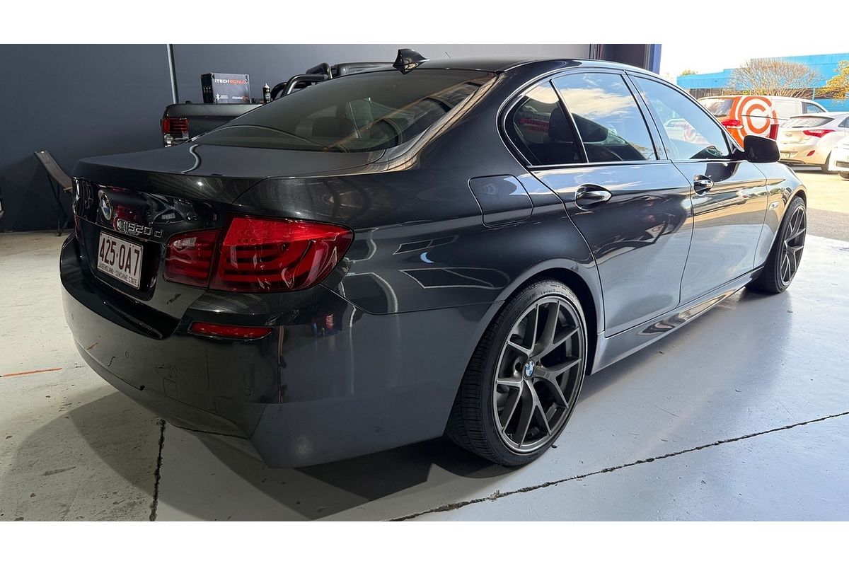 2011 BMW 5 Series 520d F10