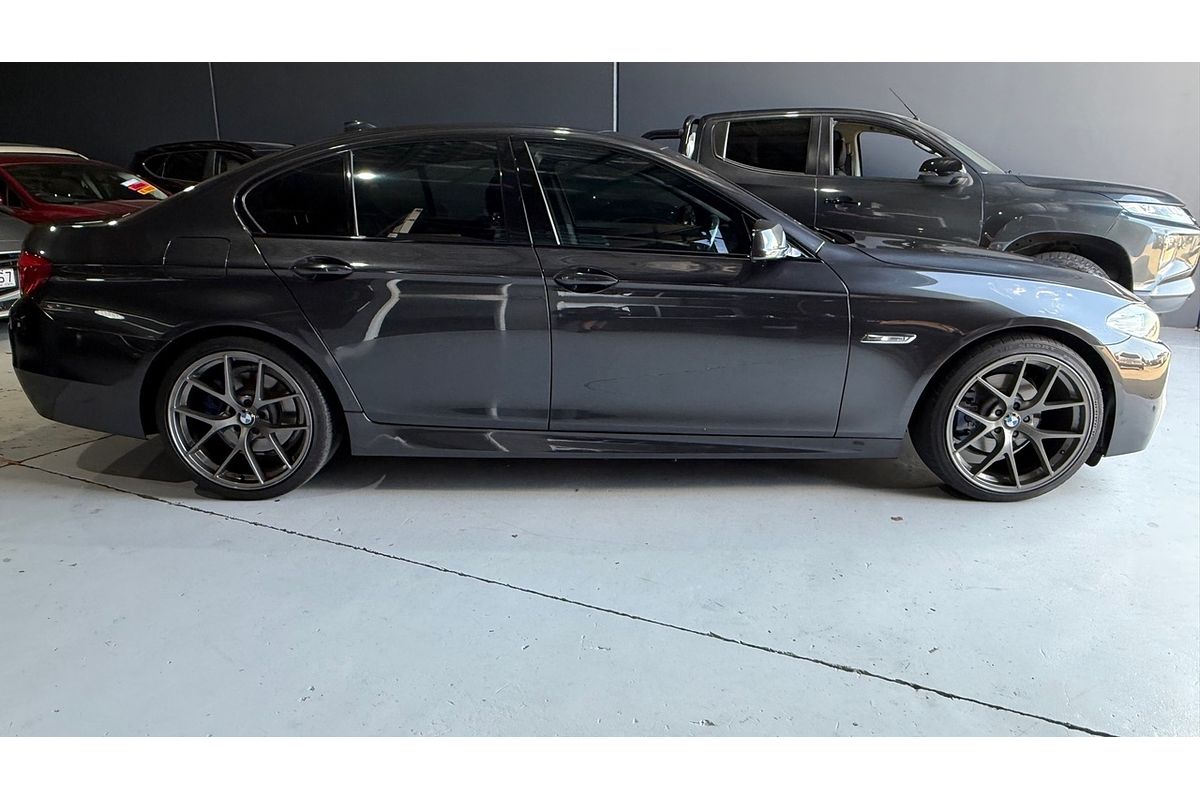 2011 BMW 5 Series 520d F10