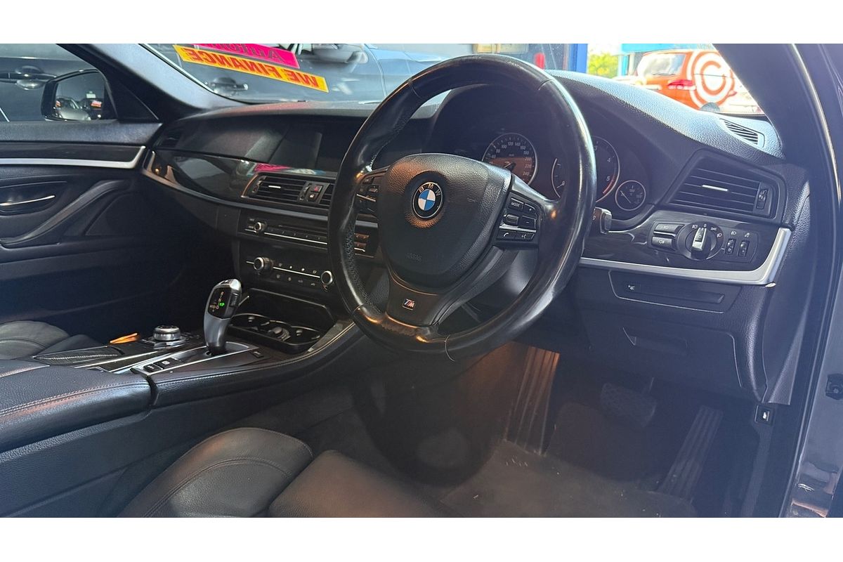 2011 BMW 5 Series 520d F10