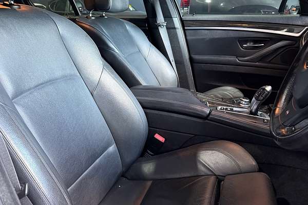 2011 BMW 5 Series 520d F10