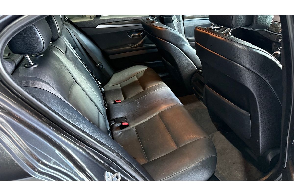 2011 BMW 5 Series 520d F10