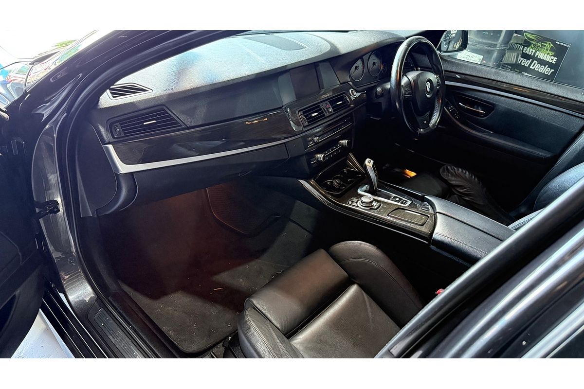 2011 BMW 5 Series 520d F10