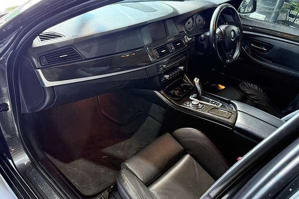 2011 BMW 5 Series 520d F10
