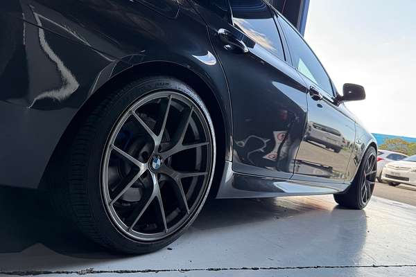 2011 BMW 5 Series 520d F10