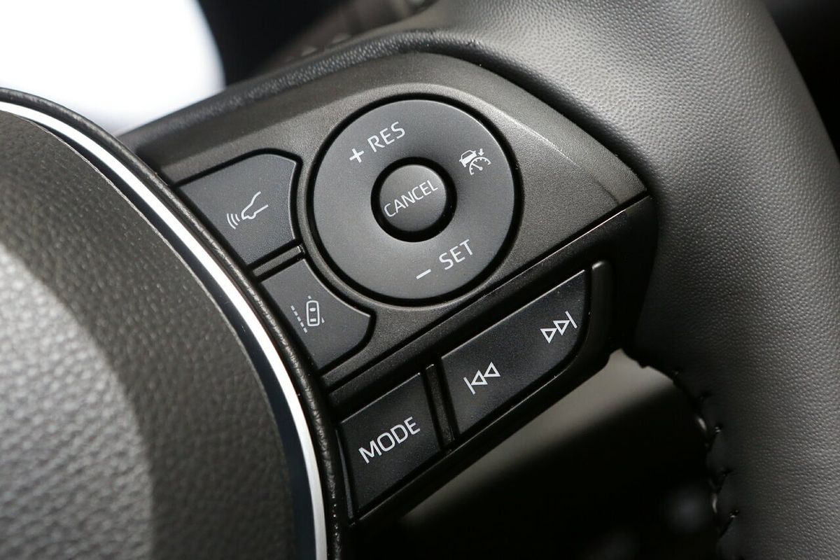 2024 Toyota RAV4 Cruiser AXAH54R