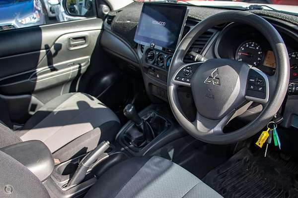 2018 Mitsubishi Triton GLX MR Rear Wheel Drive