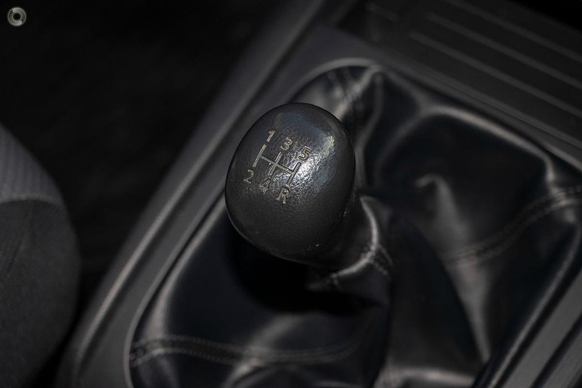 2018 Mitsubishi Triton GLX MR Rear Wheel Drive