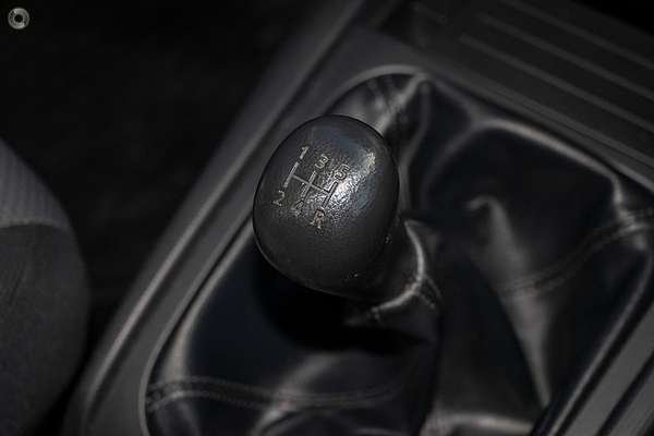 2018 Mitsubishi Triton GLX MR Rear Wheel Drive