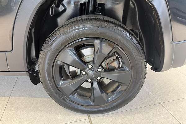 2015 Jeep Cherokee Blackhawk KL