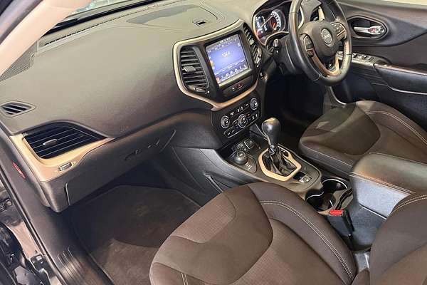 2015 Jeep Cherokee Blackhawk KL