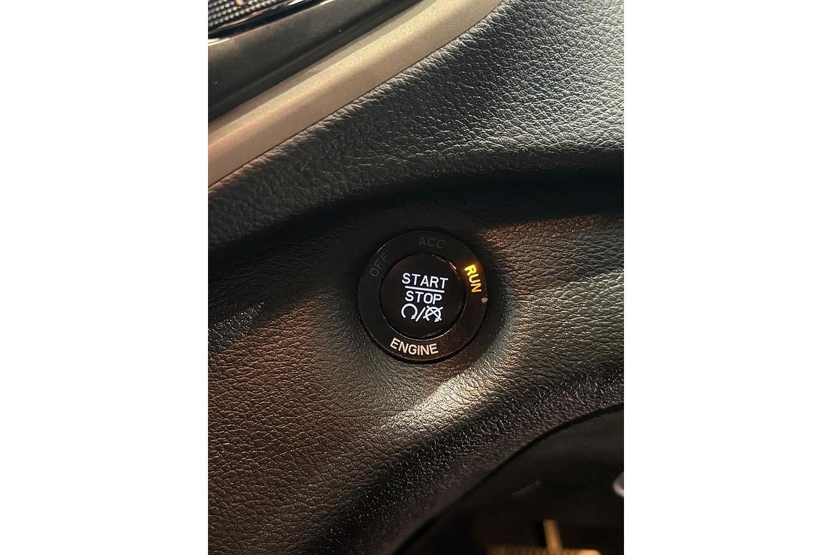 2015 Jeep Cherokee Blackhawk KL