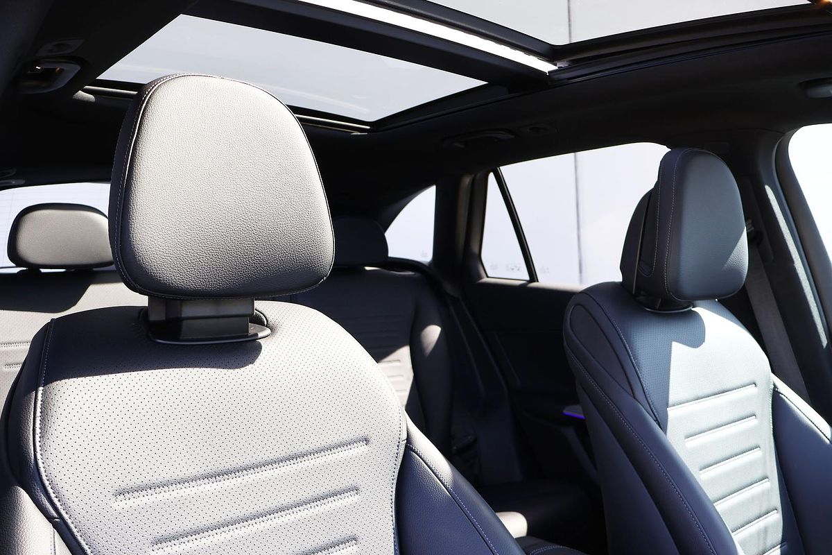 2024 Mercedes-Benz GLC-Class GLC300 X254