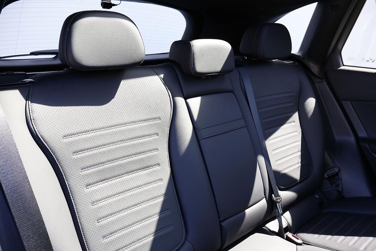 2024 Mercedes-Benz GLC-Class GLC300 X254