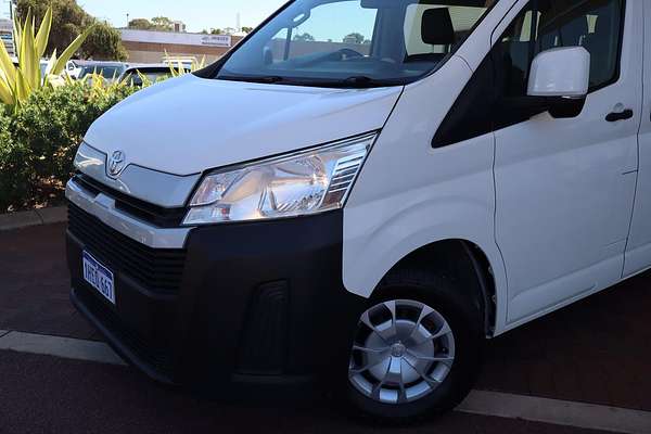 2020 Toyota Hiace Commuter GDH322R ELWB High Roof