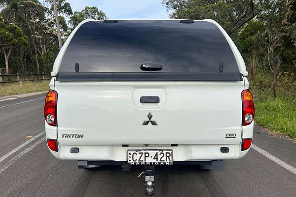 2015 Mitsubishi Triton GLX MN 4X4