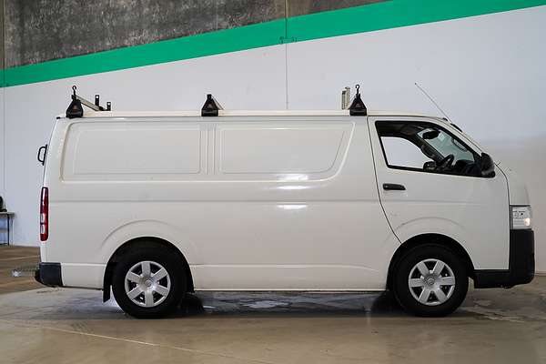 2016 Toyota Hiace TRH201R LWB