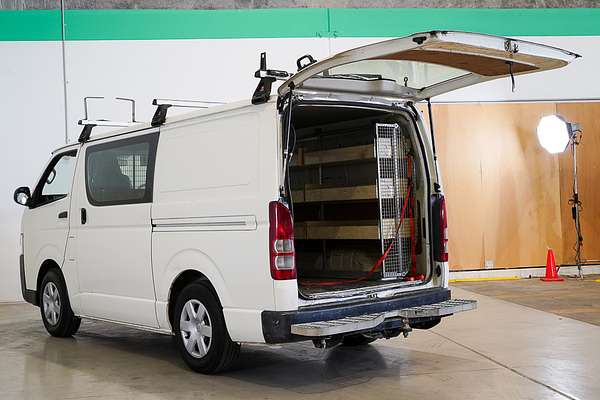 2016 Toyota Hiace TRH201R LWB