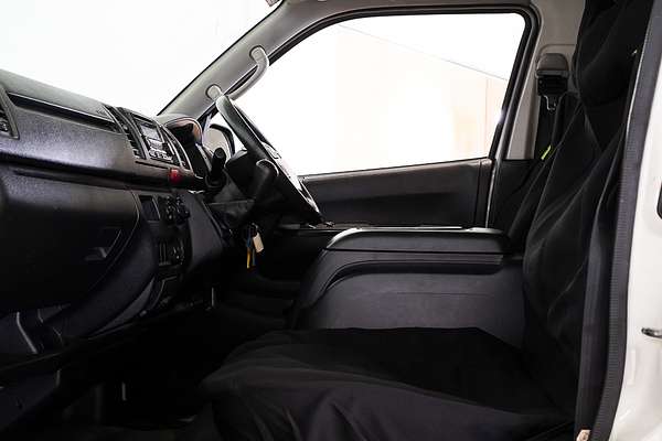 2016 Toyota Hiace TRH201R LWB