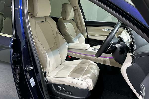 2024 Genesis GV70 2.5T AWD JK.V2