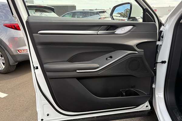 2025 GWM Haval H6GT Ultra PHEV B03