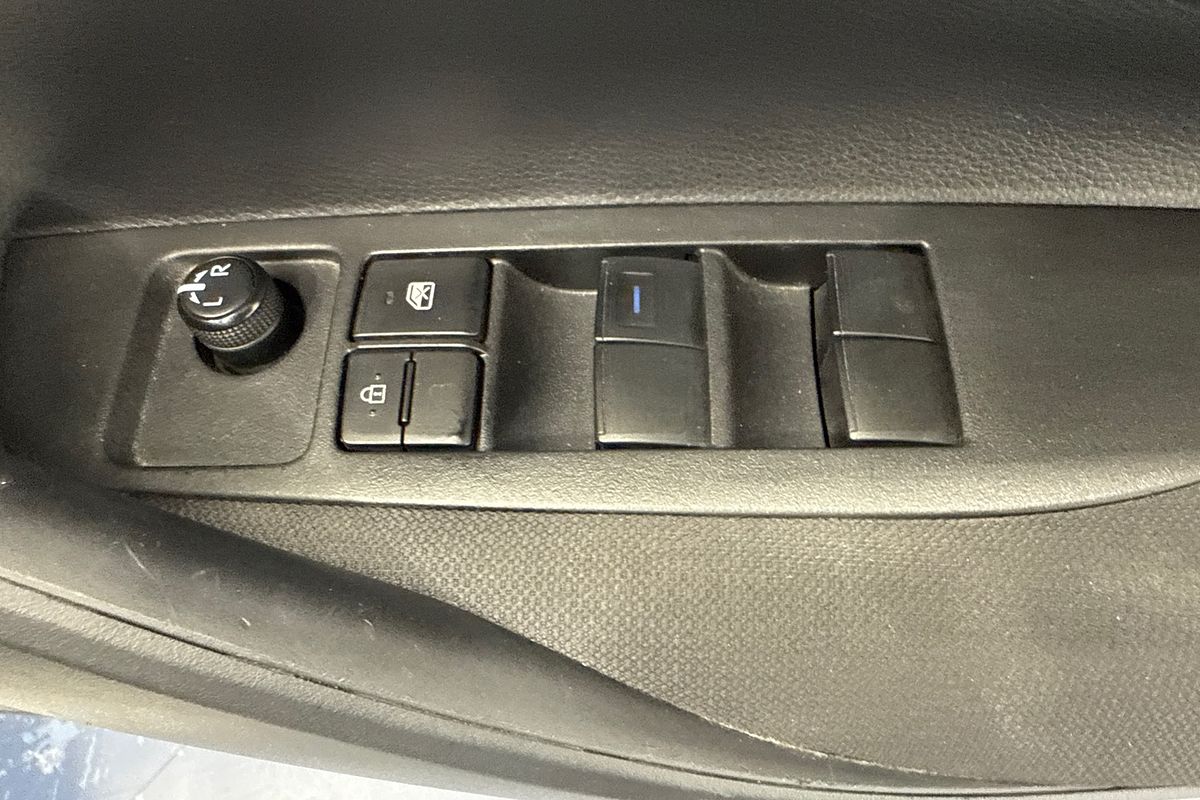 2022 Toyota Corolla ASCENT SPORT + NAVI HYBRID ZWE211R