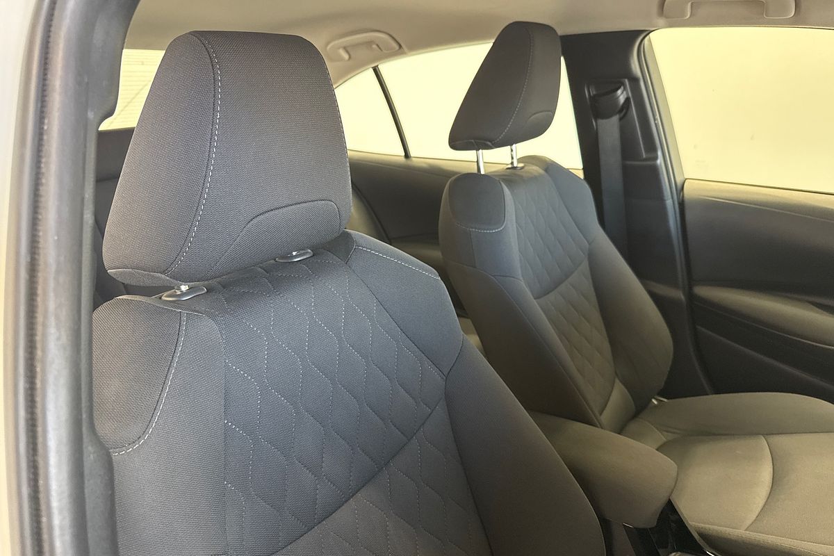 2022 Toyota Corolla ASCENT SPORT + NAVI HYBRID ZWE211R