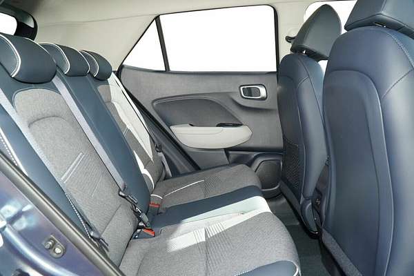 2025 Hyundai Venue Elite QX.V5