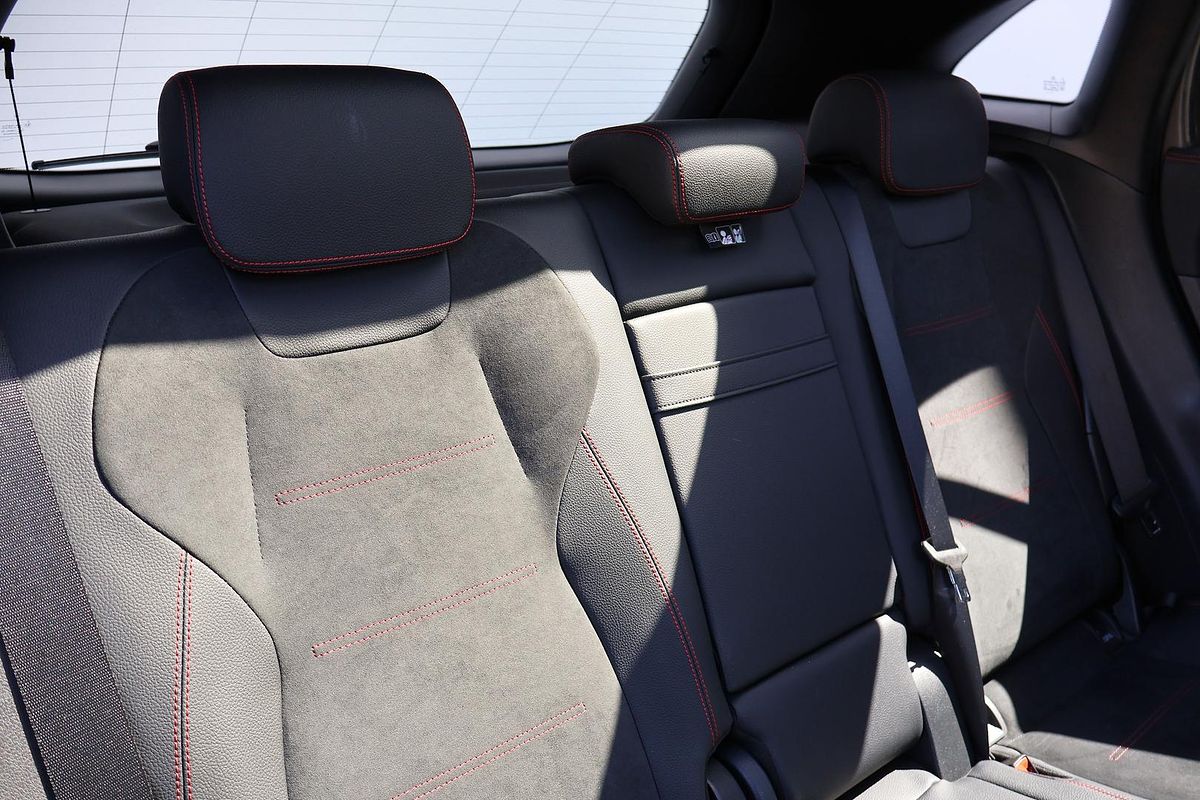 2022 Mercedes-Benz GLA-Class GLA200 H247