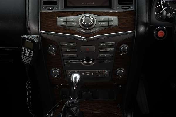 2014 Nissan Patrol ST-L Y62