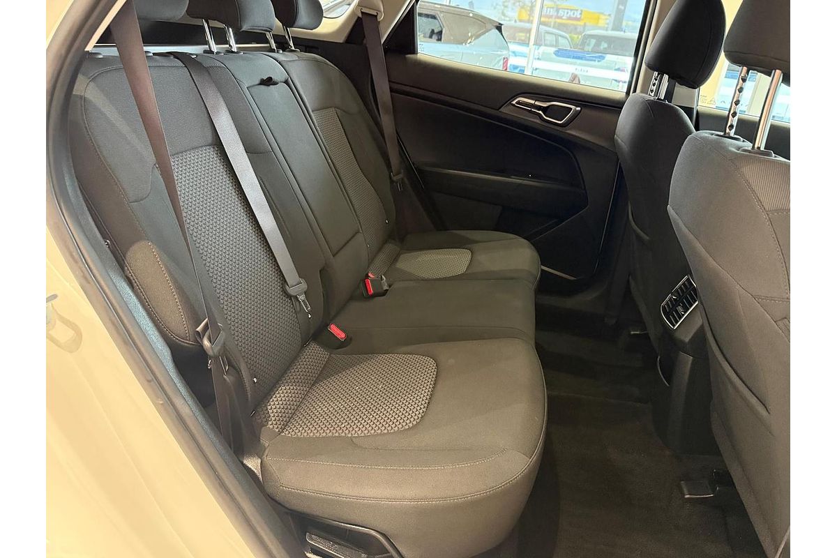 2024 Kia Sportage S NQ5