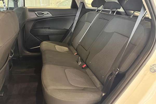 2024 Kia Sportage S NQ5