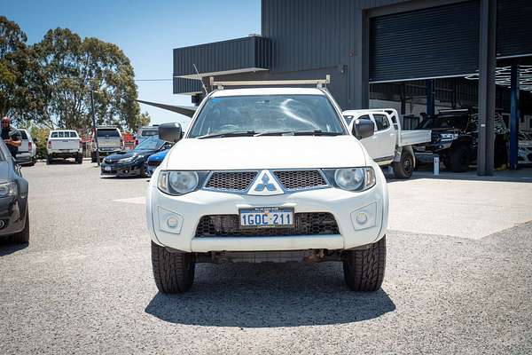 2011 Mitsubishi Triton GL-R MN 4X4