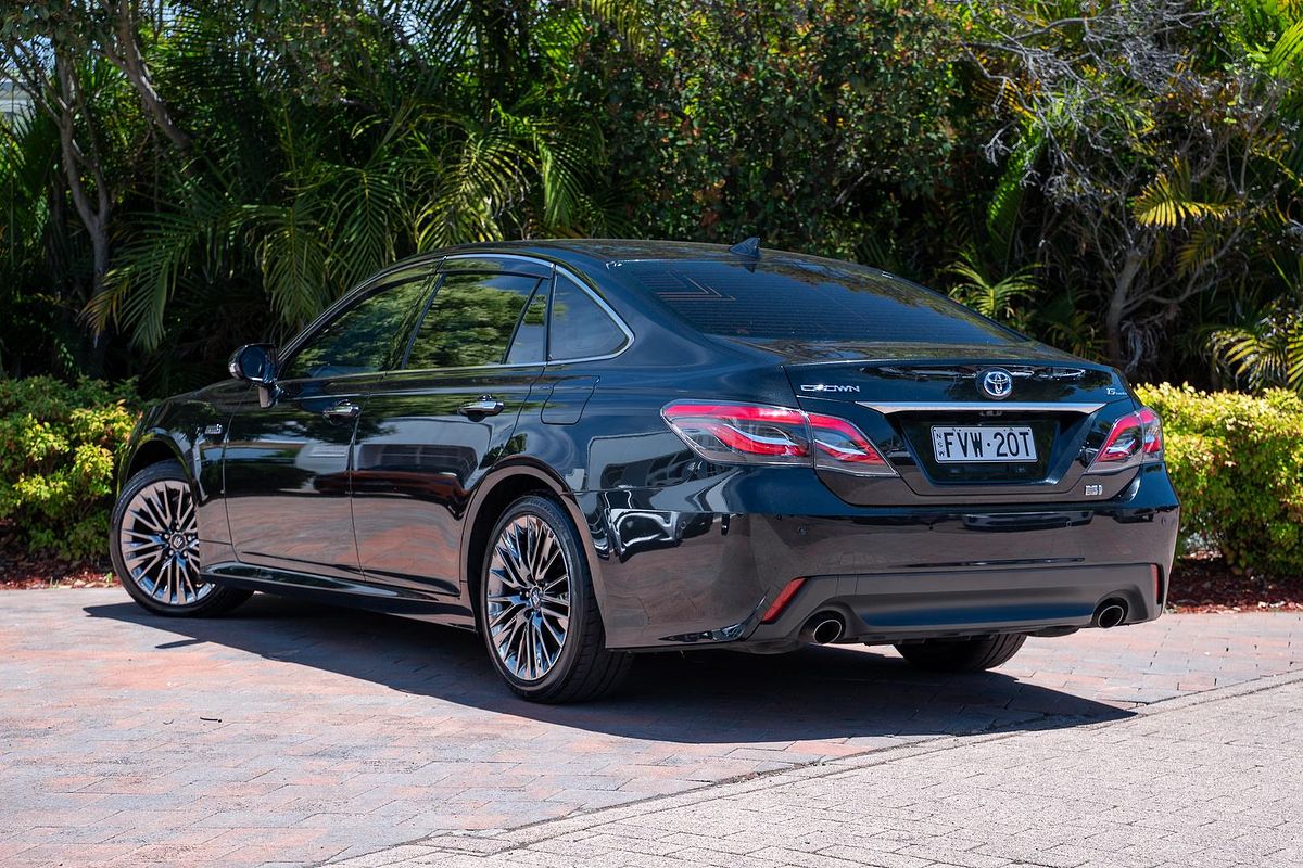 2020 Toyota Crown Hybrid G Executive GWS224