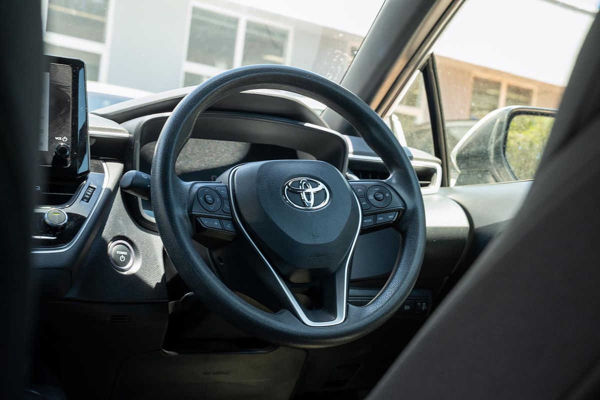 2022 Toyota Corolla Ascent Sport Hybrid ZWE211R