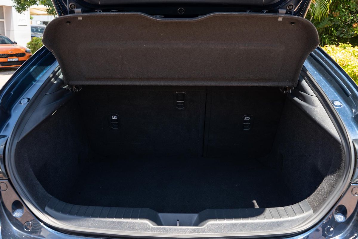 2022 Mazda 3 G20 Evolve BP Series