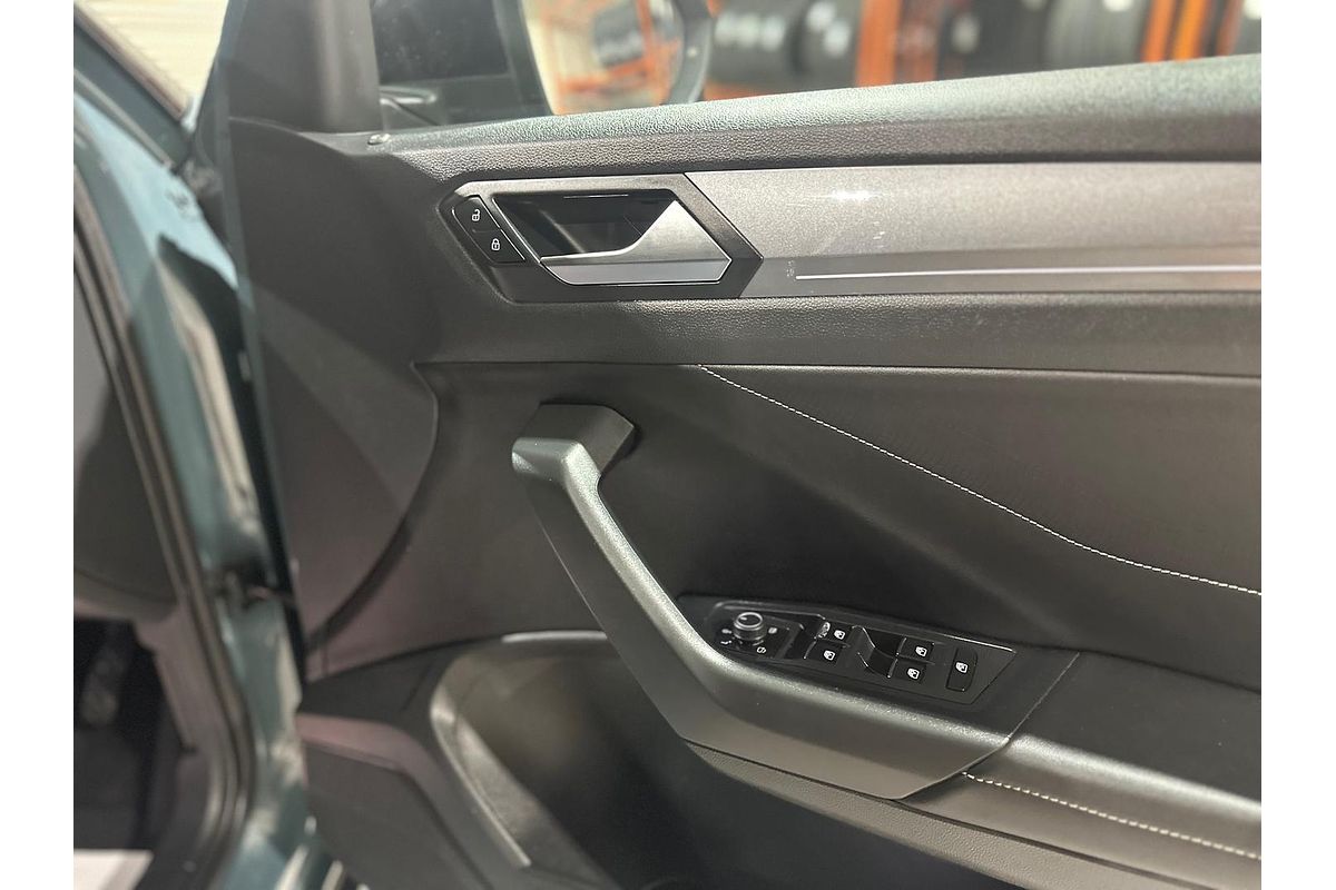 2023 Volkswagen T-Roc 110TSI Style D11