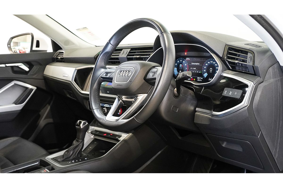 2021 Audi Q3 35 TFSI S line F3