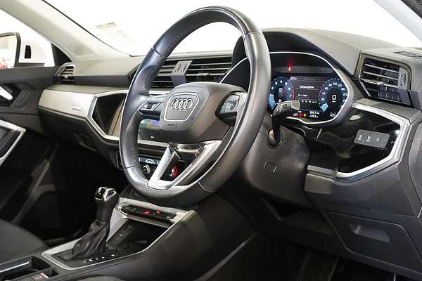 2021 Audi Q3 35 TFSI S line F3