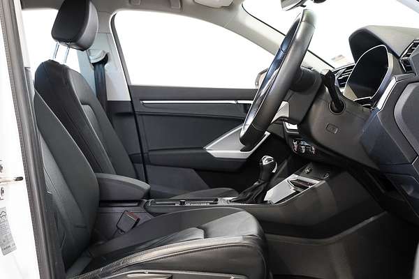 2021 Audi Q3 35 TFSI S line F3