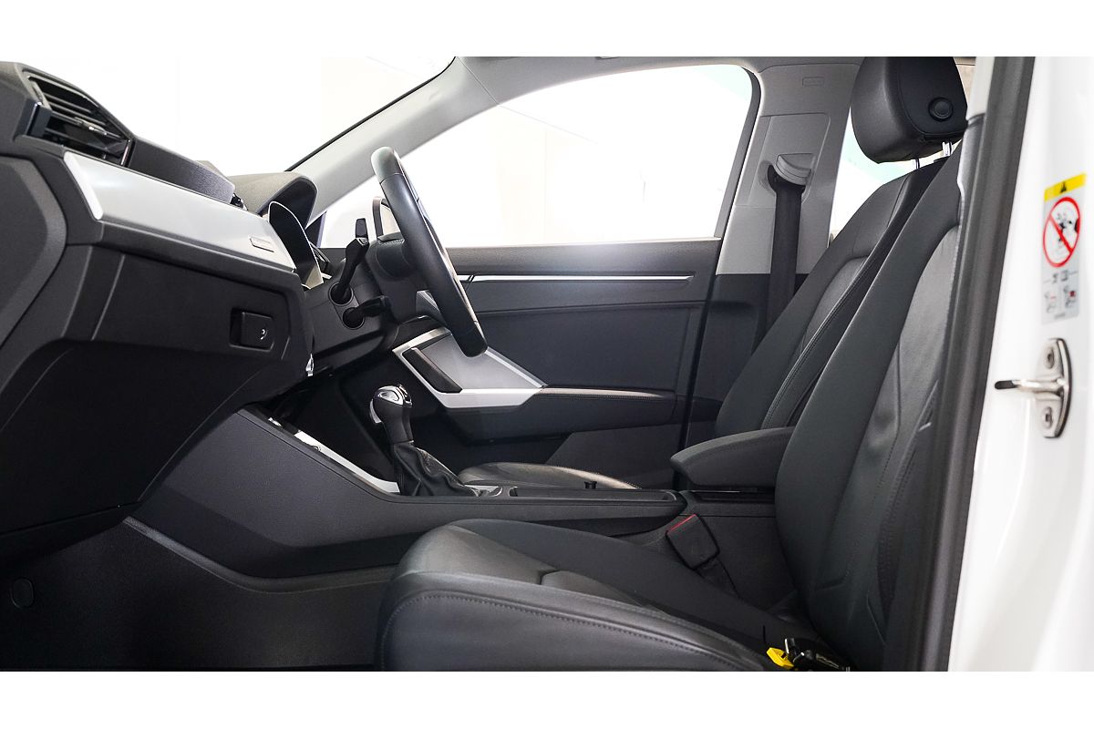 2021 Audi Q3 35 TFSI S line F3