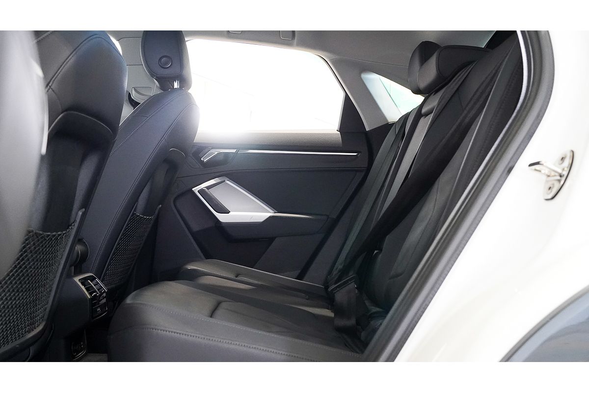 2021 Audi Q3 35 TFSI S line F3