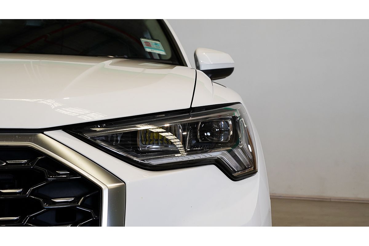 2021 Audi Q3 35 TFSI S line F3