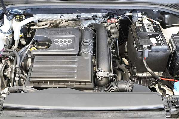 2021 Audi Q3 35 TFSI S line F3