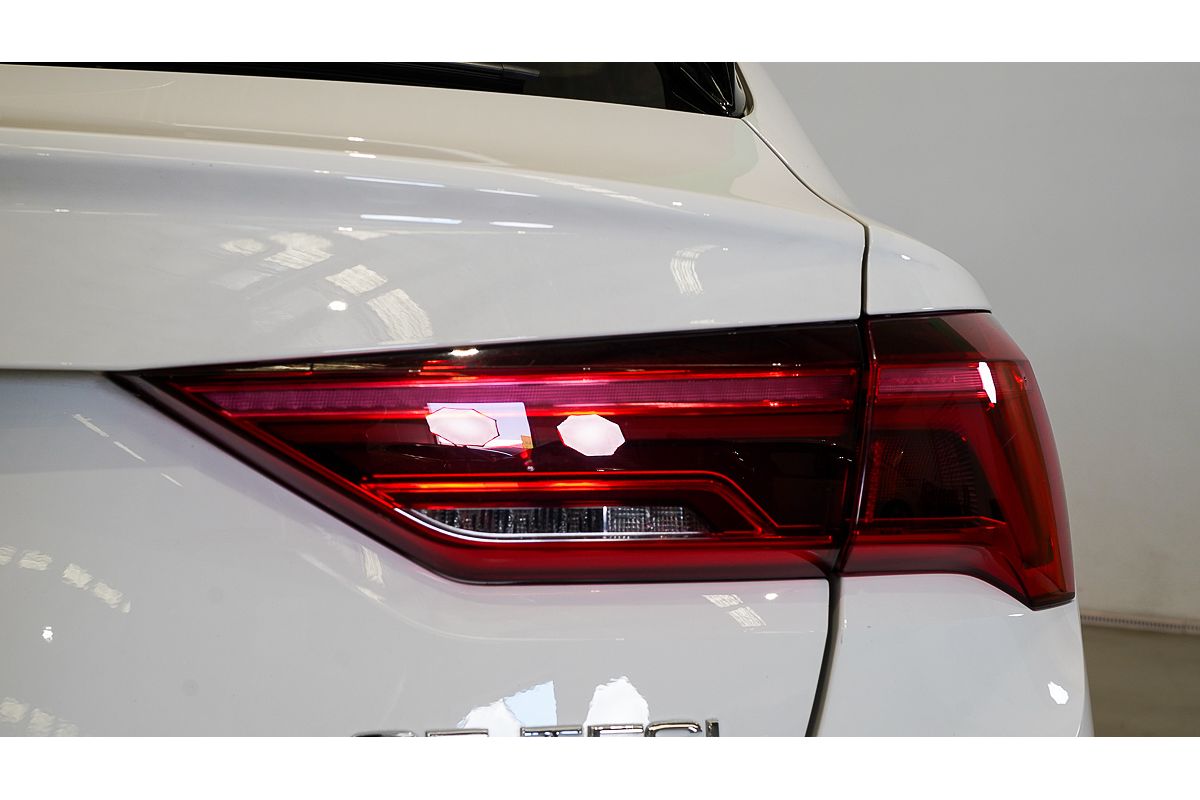 2021 Audi Q3 35 TFSI S line F3